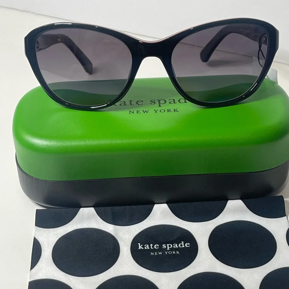 Kate Spade New York cat-eye sunglasses black hot pink detail - Picture 6 of 6